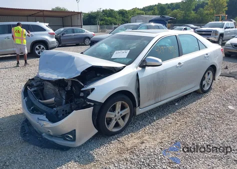 2012 Toyota Camry Se z USA, uszkodzony, nr VIN 4T1BF1FK6CU085361